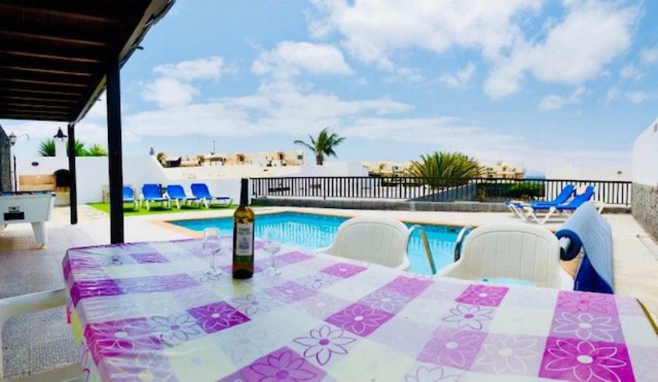 Villa Neptuno With Private Pool, Sea View, Sat-Tv & Free Wifi 普拉亚布兰卡 外观 照片
