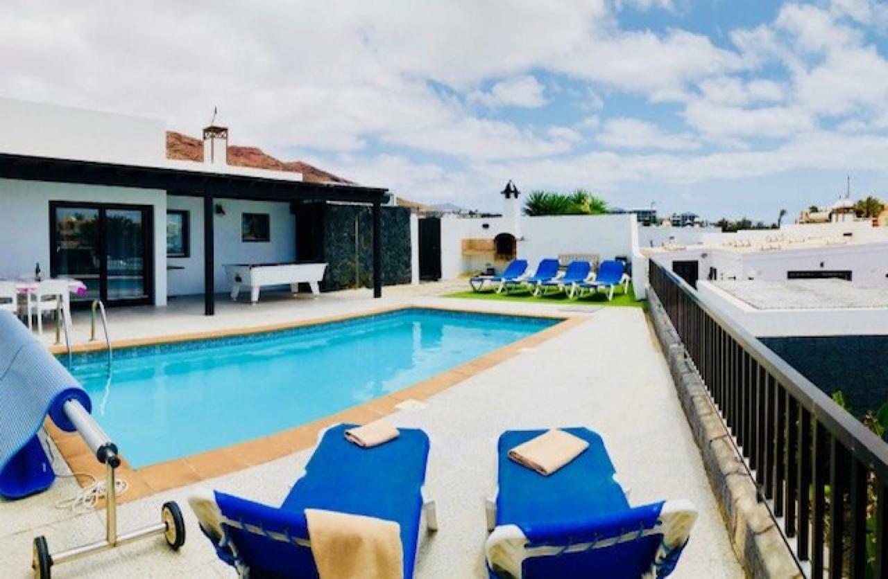 Villa Neptuno With Private Pool, Sea View, Sat-Tv & Free Wifi 普拉亚布兰卡 外观 照片